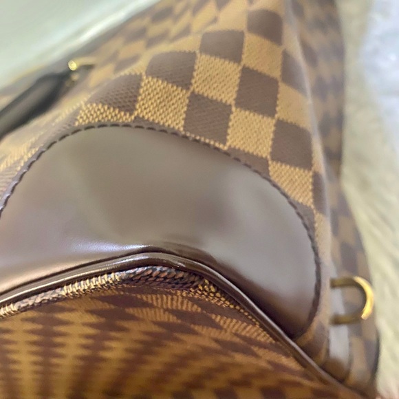 Louis Vuitton Vaslav Travel Tote - Picture 6 of 16